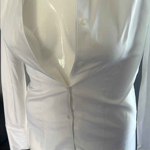 Calvin Klein White Fitted Button Down Shirt with Notched Collar - Picture 2 of 7